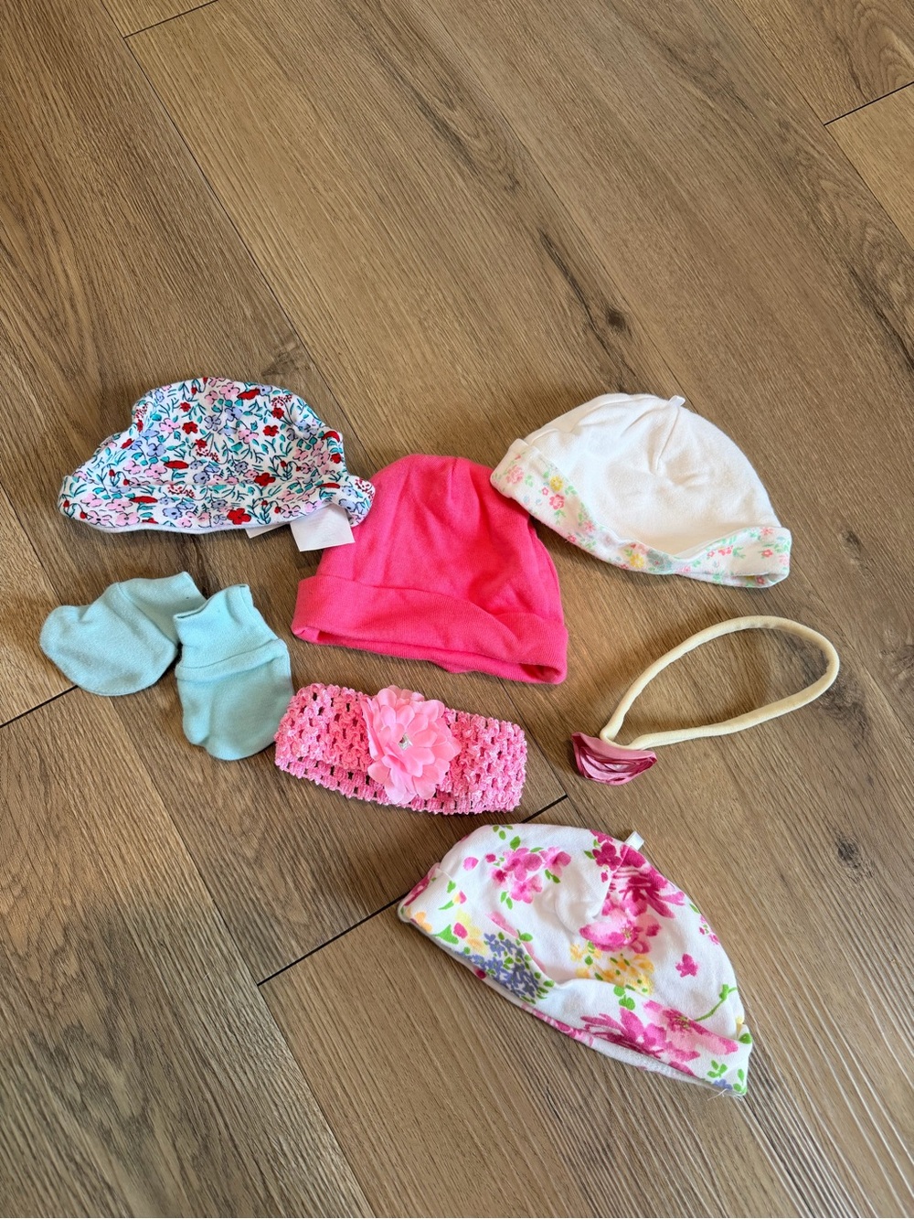 Lot Newborn Baby Hat, Gloves, Hairband Accessory Bundle